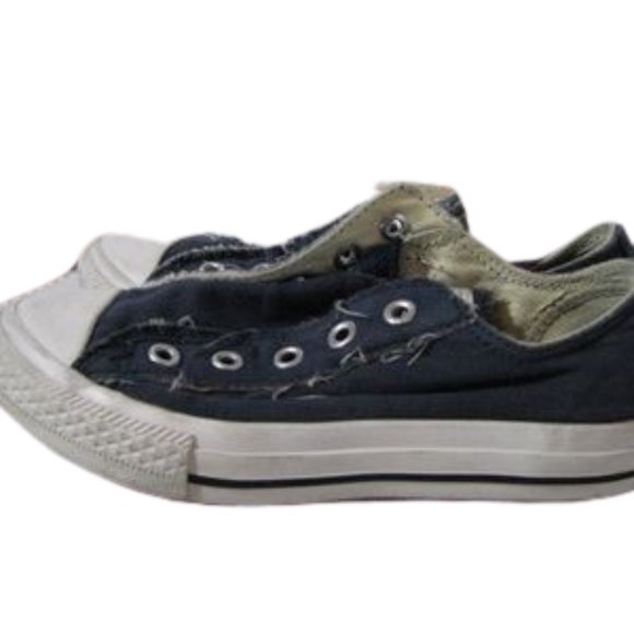 Converse Slip On Blue Canvas Sneakers on Kids Size 13 - Picture 2 of 6